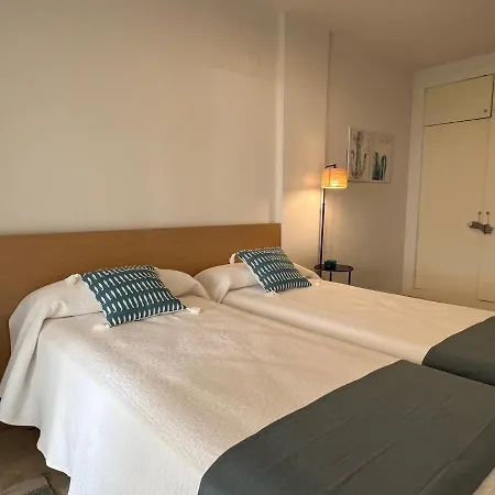 Apartamento Precioso Con Piscina, Vistas A Mar